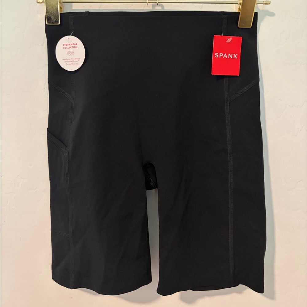 SPANX Every Wear Icon Bike Shorts - Slimming/Shape wear